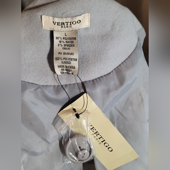 🚨REDUCED!! Trench Coat - Picture 7 of 7